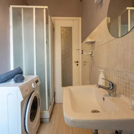 *elegante Loft Centrale* شقة