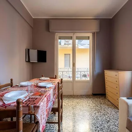 *elegante Loft Centrale* شقة *